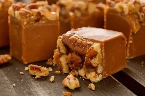Pecan Turtle Fudge